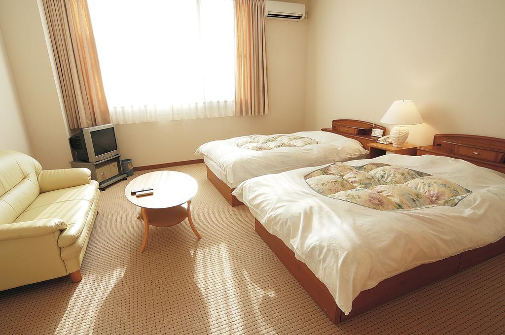 חונגו Watarase Onsen Hotel Yamayuri מראה חיצוני תמונה